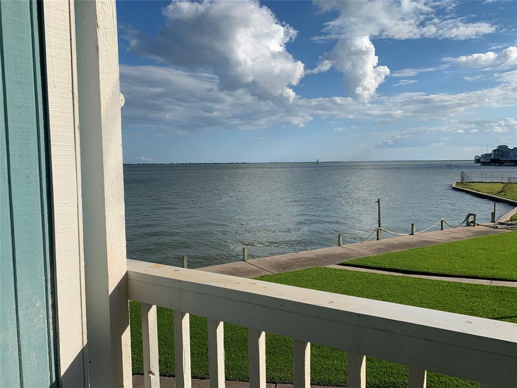 500 Tiki Dr Unit 109, Tiki Island, TX 77554 Condo for Rent in Tiki