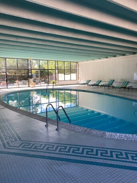 Foto del edificio - 3131 E Alameda Ave