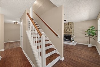 Building Photo - 13309 Milo Dr