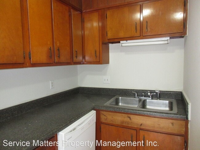 Building Photo - 2 br, 1 bath House - 6669 Magnolia St Unit 2