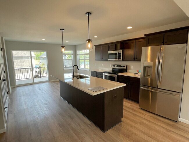 Foto del edificio - 2157 Spring Dreams Ln