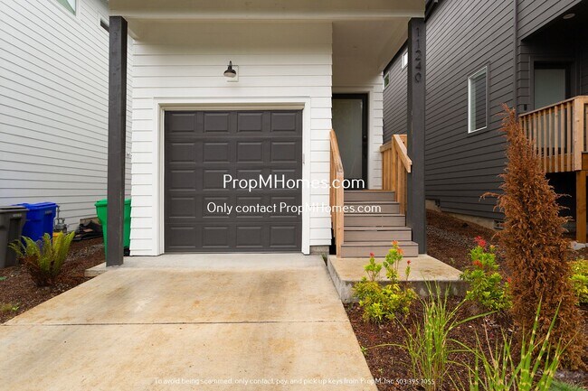 Foto del edificio - Beautiful and Modern Home In SW Portland!