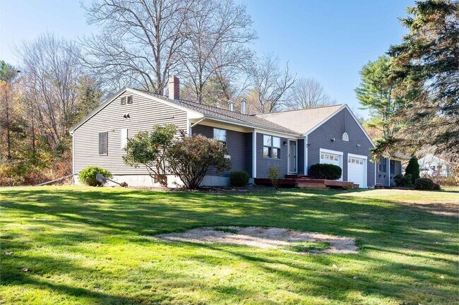 Building Photo - 27 Willowbrook Ave
