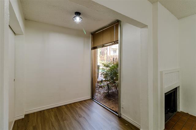 Building Photo - 4044 Buena Vista St