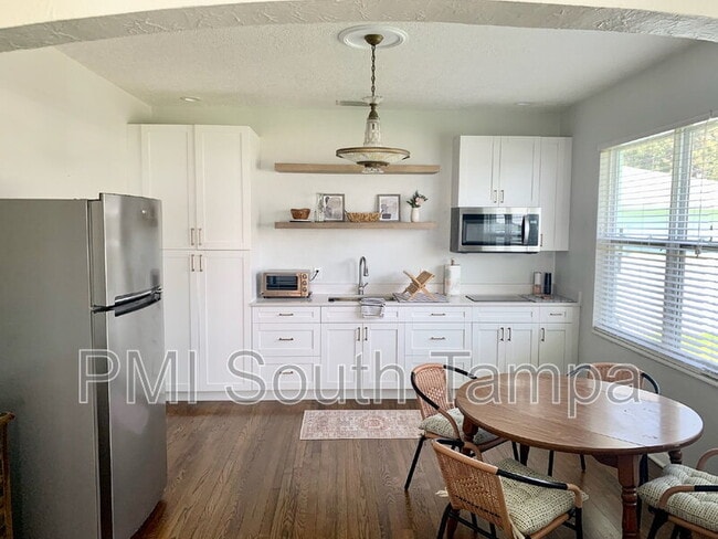 Foto del edificio - 701 S 26th St