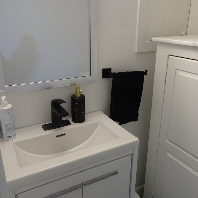 Photo principale - 1356 Charles Dr