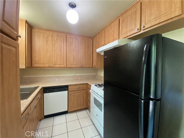 Foto del edificio - 815 Magnolia Ave