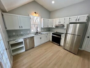 Kitchen - 40 Watch St