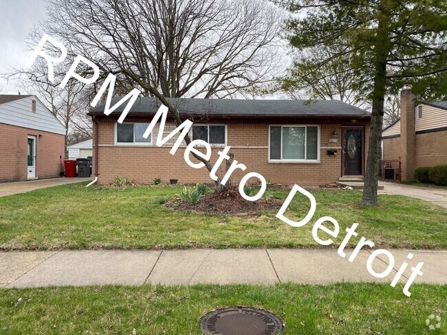 Building Photo - 33633 Cheryl St