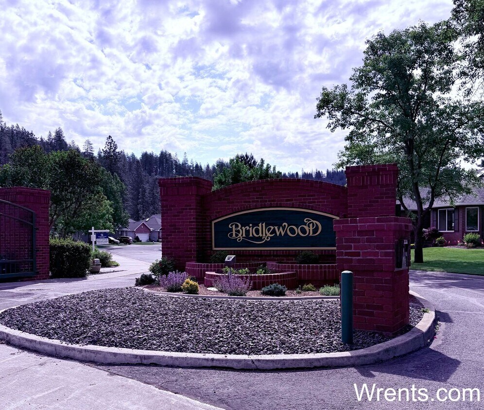 Foto principal - Welcome to Bridlewood in Latah Creek!