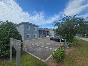 Building Photo - 750 Ave C SW
