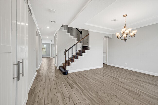 Building Photo - 7346 Enchanted Island Ln