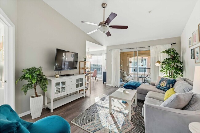 Foto del edificio - 3231 Allen Pkwy