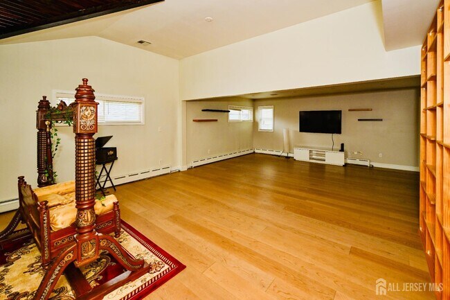 Foto del edificio - 11 Baxter Rd