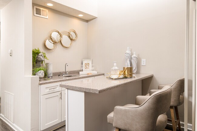 Foto del edificio - Elite at City View