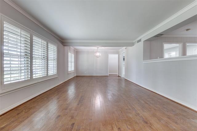 Foto del edificio - 5919 Elderwood Dr