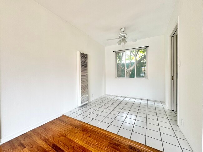 Foto del edificio - 418 Vernon Ave
