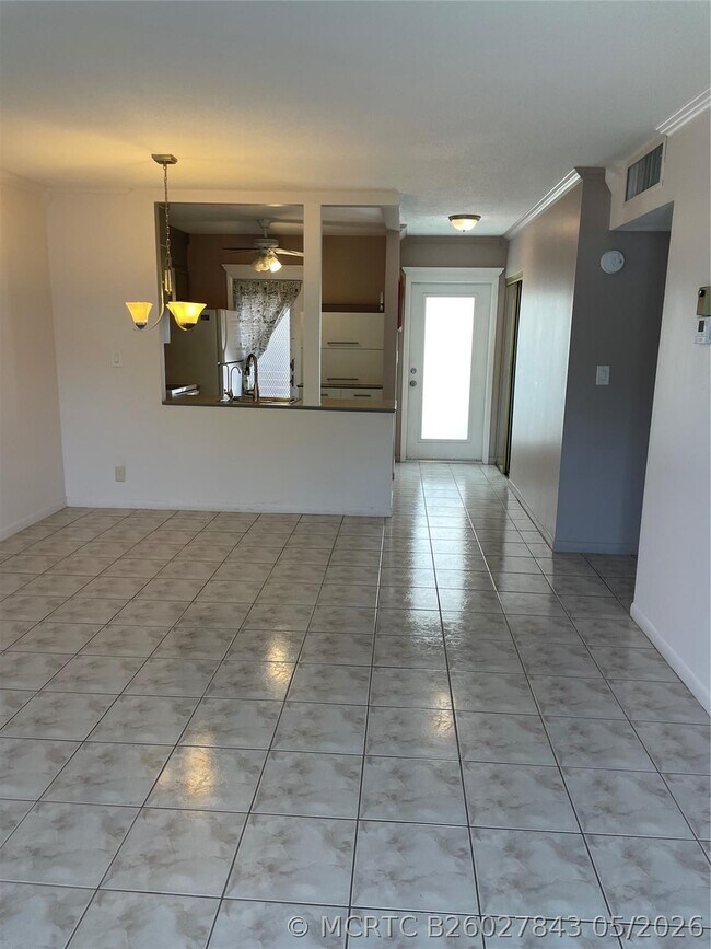 Foto del edificio - 4421 NW 16th St