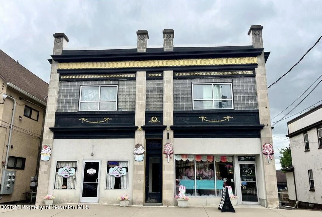 Primary Photo - 512 S Main St