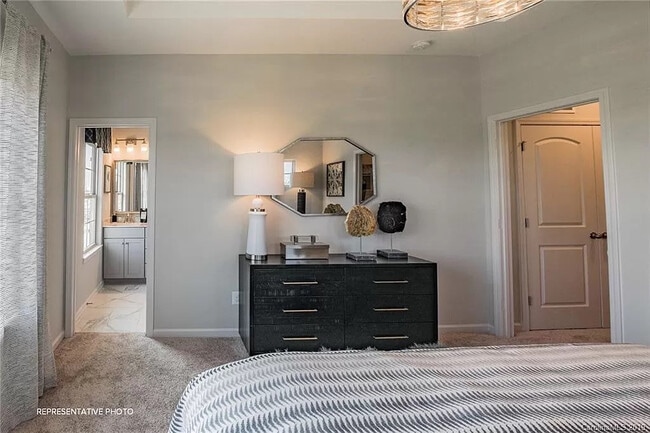 Foto del edificio - Room in Townhome on Ainslie Downs St