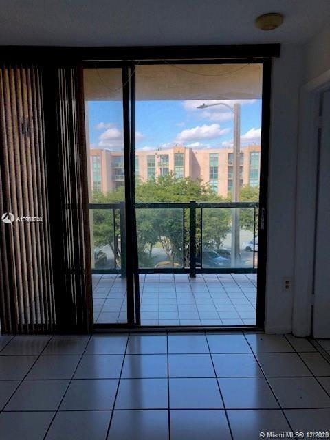 Foto del edificio - 11800 SW 18th St