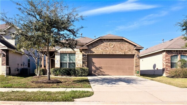 Building Photo - 14010 Cypress Meadows Dr