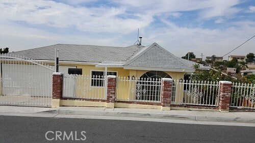 Primary Photo - 1201 Stringer Ave