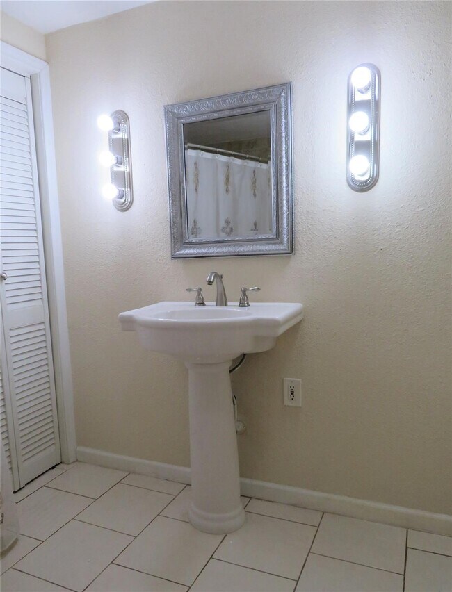 Foto del edificio - 1006 Avenue L