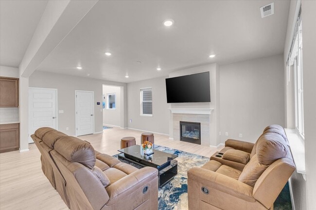 Foto del edificio - 1521 10th Pl