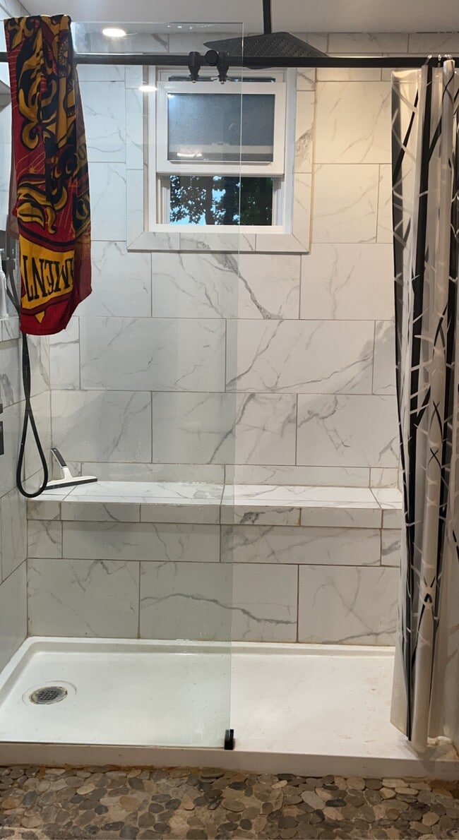 Building Photo - 22 North St