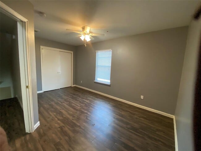 Building Photo - 5503 Coastal Way