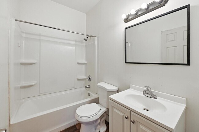 Foto del edificio - 1734 W Clarke St