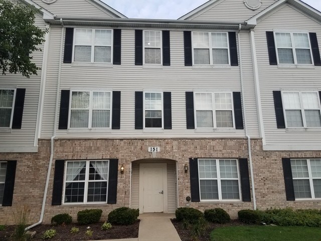 Primary Photo - 151 N Waters Edge Dr