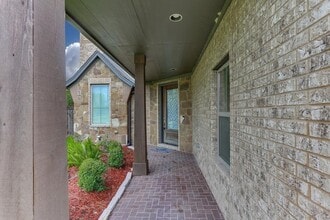 Building Photo - 17603 Bear River Ln