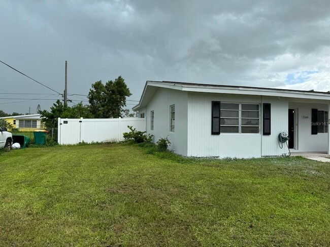 Building Photo - 22189 Laramore Ave