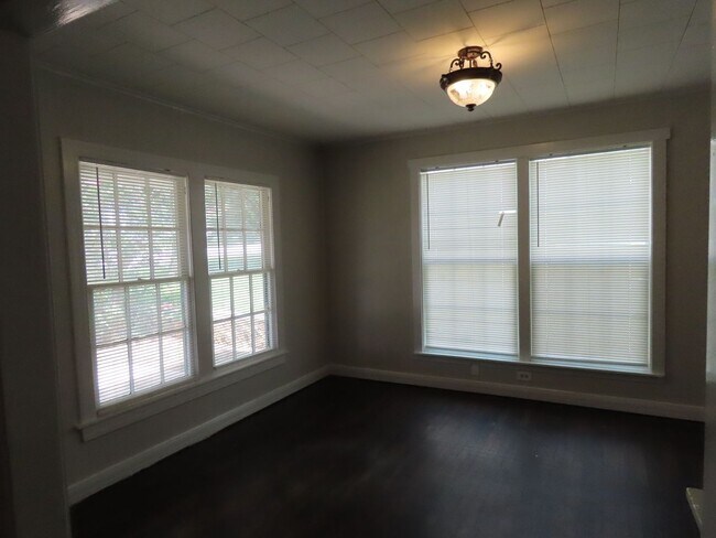 Foto del edificio - 1306 S Glenwood Blvd
