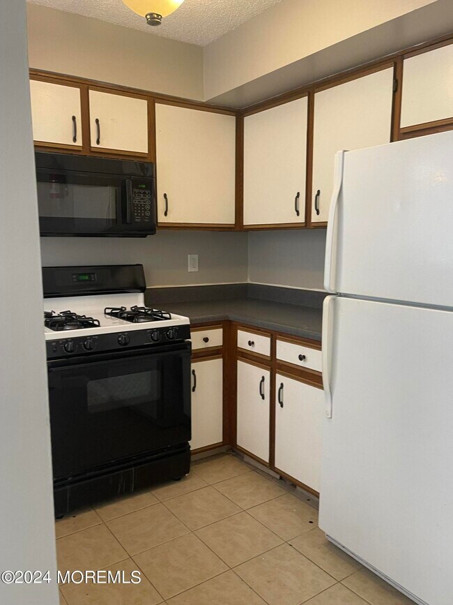 Foto del edificio - 79 Brandywine Ct