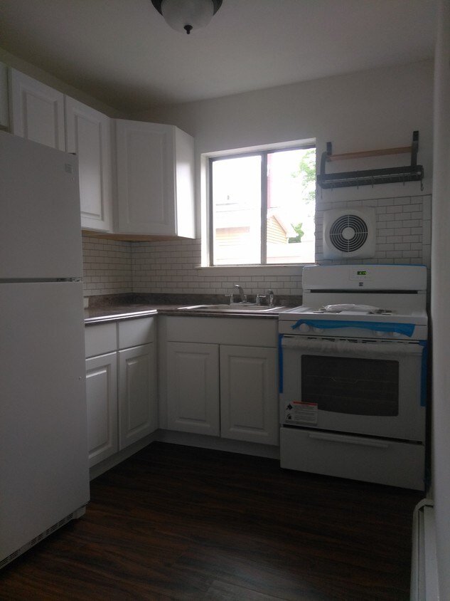 Primary Photo - 602 Lareine Ave