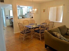 Building Photo - 5150 Willow Links