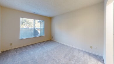 Interior Photo - Ridgewood