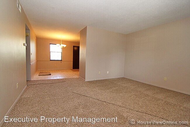 Building Photo - 3126 Themis St