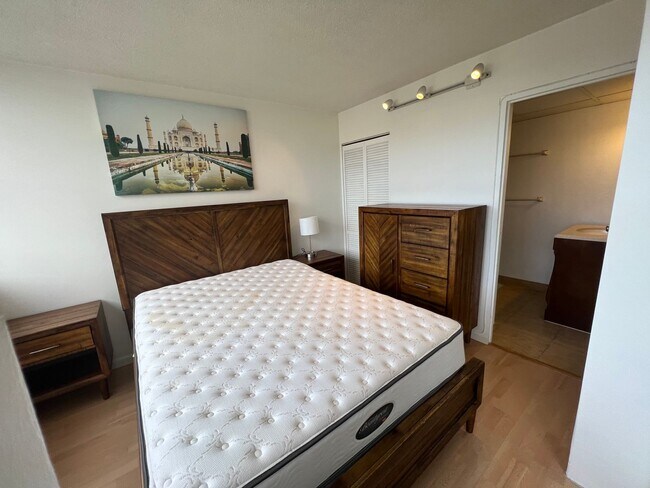 Foto del edificio - Furnished Studio near University Area w/Se...