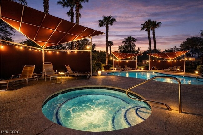 Building Photo - 7885 W Flamingo Rd