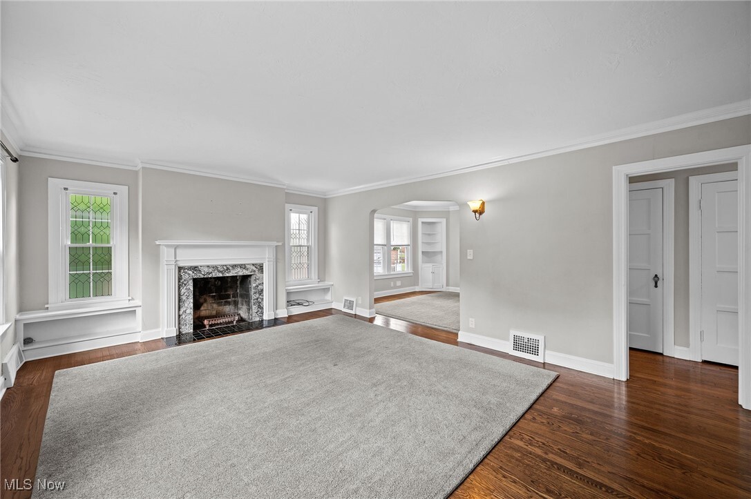 3595 Glencairn Rd Shaker Heights, OH 44122 – photo 4