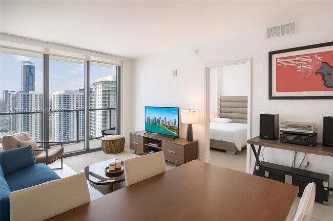 Foto del edificio - 1600 NE 1st Ave