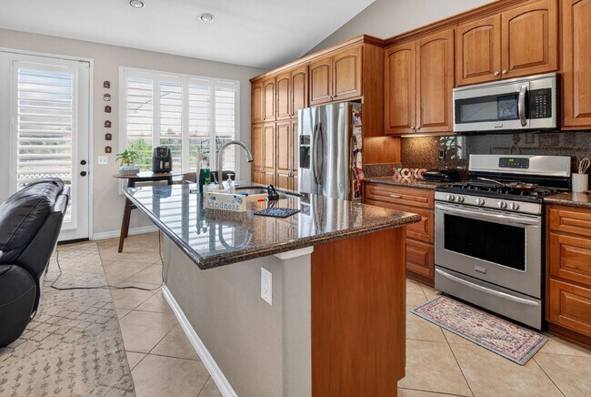 Building Photo - 1528 Knoll Park Glen