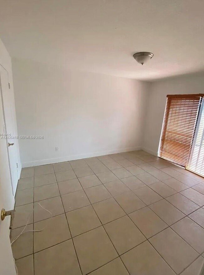 Foto del edificio - 4933 SW 135th Pl