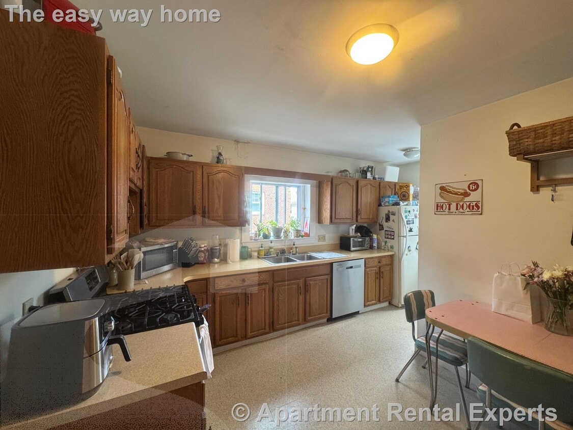 Photo - 109 Orchard St Unit #2