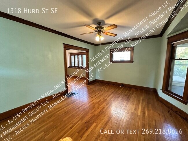 Foto del edificio - 1318 Hurd St SE