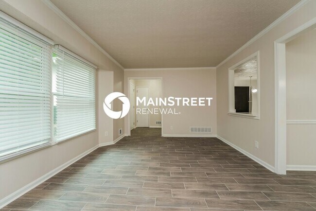 Building Photo - 4 Bedroom Pet-Friendly Home in STONE MOUNTAIN, GA with Main Street Renewal